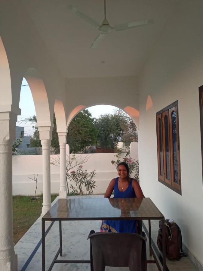 Silver Sands Homestay Mandāwa Exterior photo